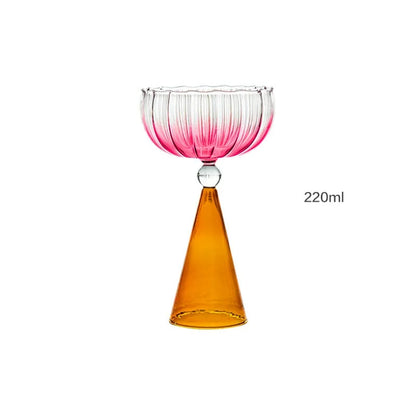 Taças de coquetel criativas em dois tons, verde, azul, âmbar, roxo, colorido, estilo ondulado, martini, mojito, champanhe, margarita, copos de taça